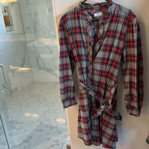 Untuckit size 12 dress grey/red base colors with black blue yellow. Never worn